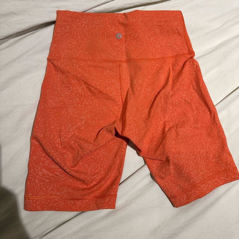 Lululemon wunder under biker short orange size 6